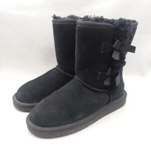 Koolaburra by‎ UGG Victoria Black Suede Short Boots Bow Detail Women's 7 1015874
